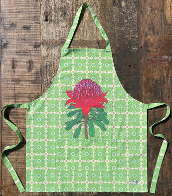 Waratah Apron