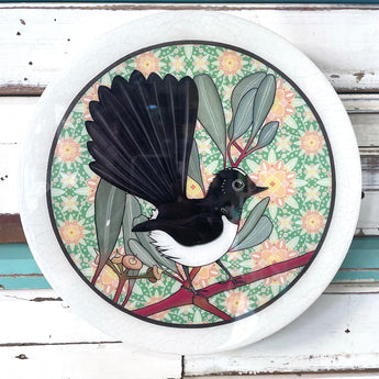 Meg's Willie Wagtail - Roundy